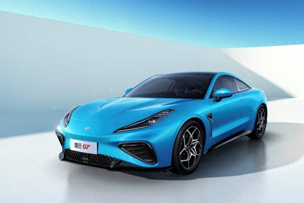 車壇快報|哪吒汽車原CEO曝已在英國,大眾一季度在華銷量下滑