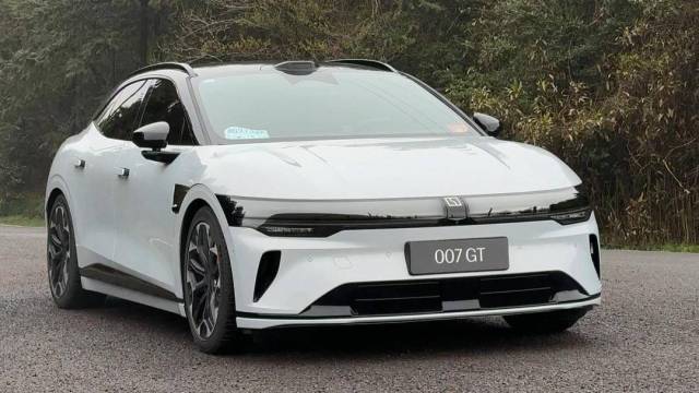 体验“未来战车”，极氪007GT太帅了！