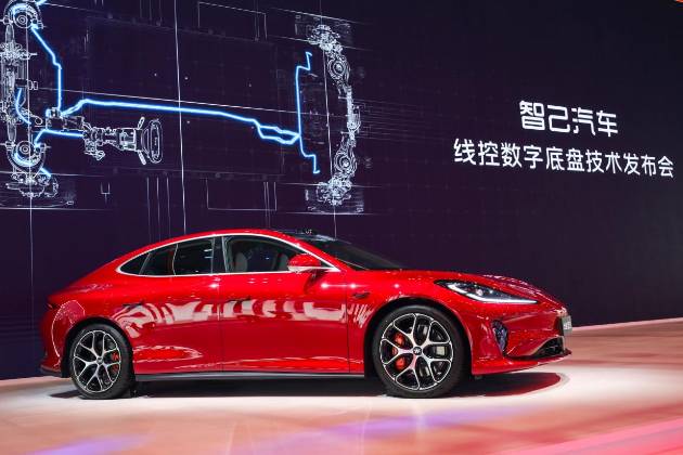 智己汽車發布線控數字底盤技術