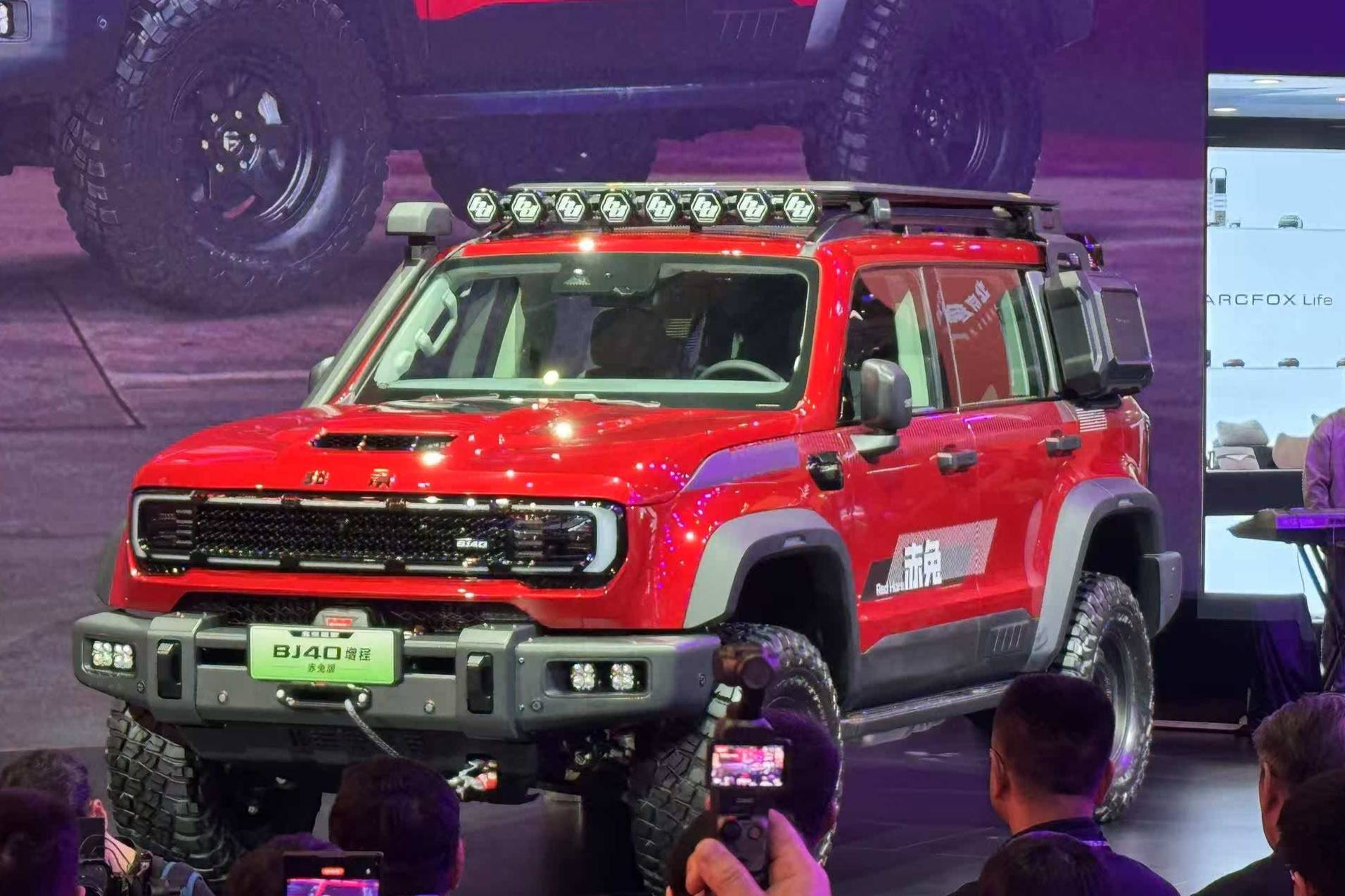 北京越野BJ40赤兔版上市，周鴻祎是首任車(chē)主