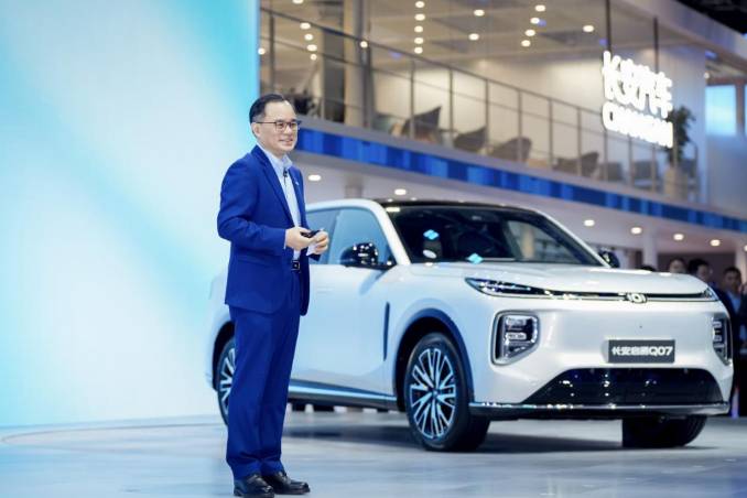 三大計劃收獲季，上海車展再啟新程，長安汽車邁入轉(zhuǎn)型新階段
