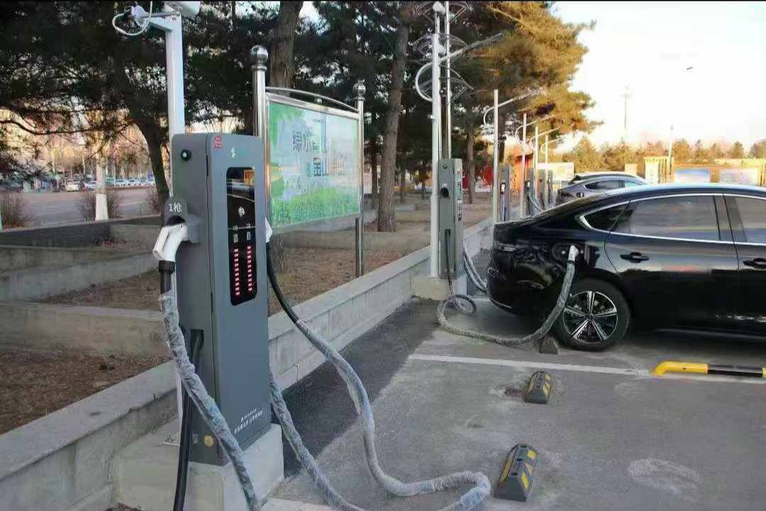 驢充充|充電功率與電池壽命:揭秘電動(dòng)車充電的“黃金法則”