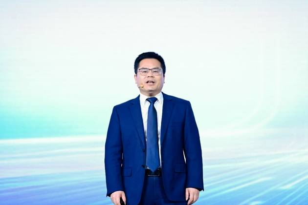 華為智能電動(dòng)發(fā)布會(huì)：全民度電十公里引領(lǐng)出行無憂
