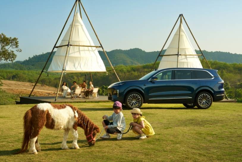 深藍汽車 x 華為乾崑聯合發布深藍 S09 價格權益
