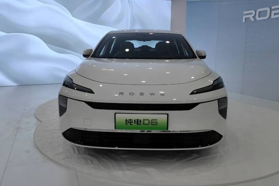 2025上海車展:上汽榮威純電D6