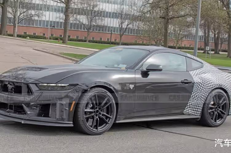 全新福特 Mustang Shelby GT500 谍照发布
