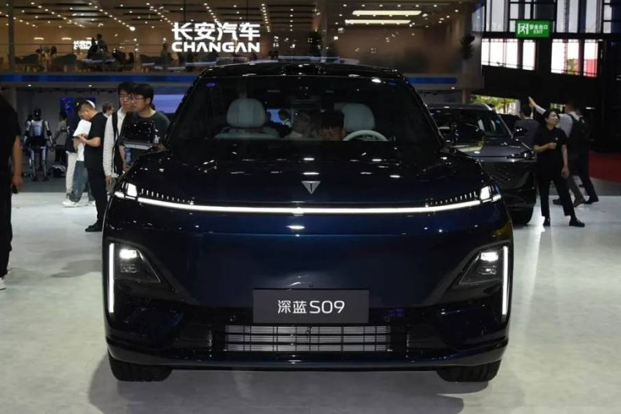 2025上海車展：深藍S09預售23.99萬起