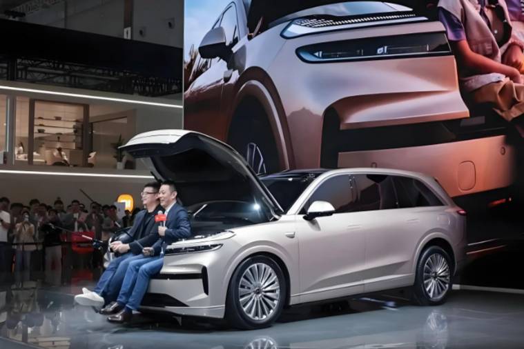 2025上海車展：新能源汽車的生死劫，沒(méi)有人能輸?shù)闷穑?></a>
                                
                                <div   id=