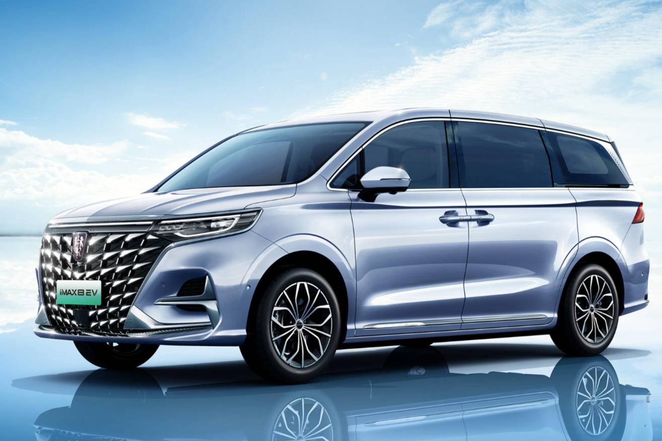 預算 20 萬想買 MPV？這幾款 “冰箱彩電” 全都有