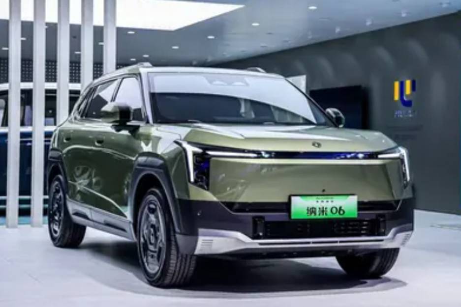 上海车展爆款？东风纳米06进攻A0级SUV赛道