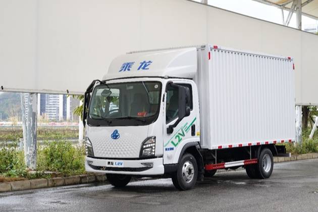 450km超長續(xù)航!乘龍L2V大電量輕卡城配運輸無憂