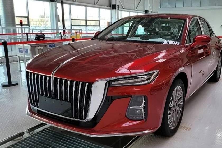 红旗 H5 PHEV：豪华与科技的混动新选择​​