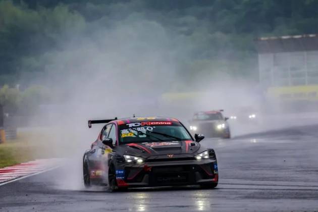 銘行想用車OUR Racing完成浙江寧波焦點(diǎn)對(duì)決