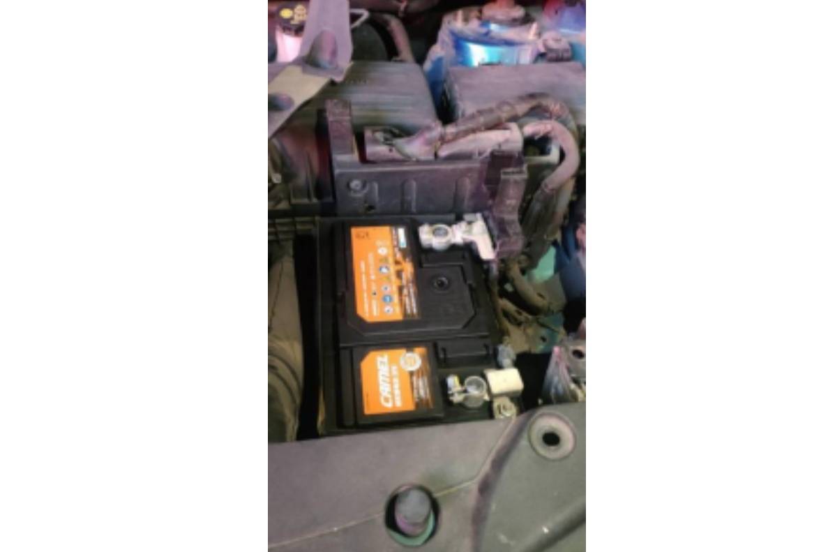 買二手車好電瓶被掉包，換了 DF AGM啟動嘎嘎快