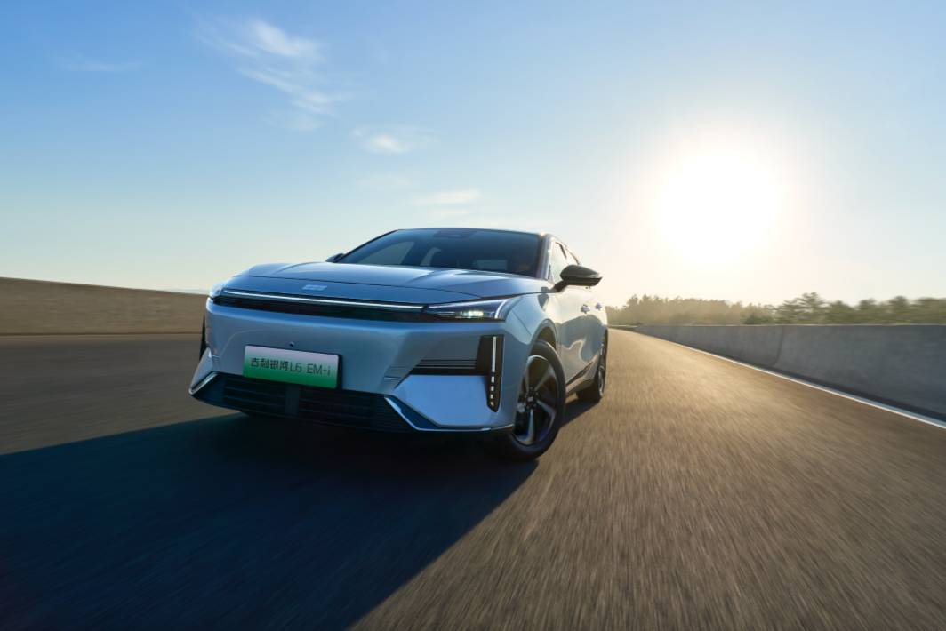 7.98萬(wàn)銀河L6EM-i炸場(chǎng)24期0息白嫖2000km續(xù)航