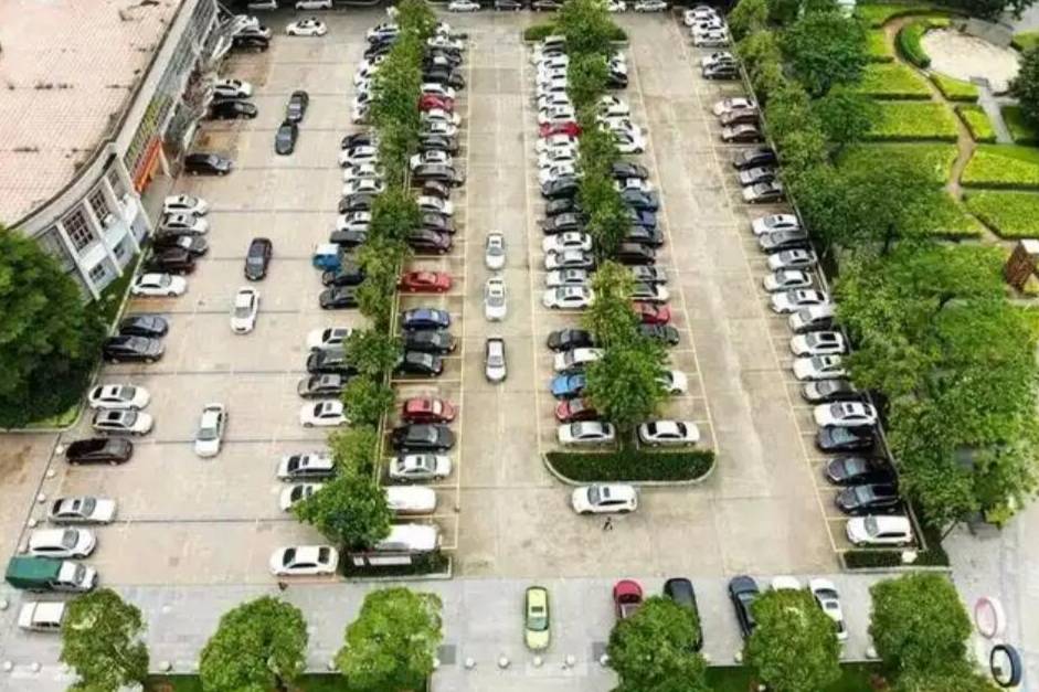 租車平臺(tái)新格局：四大品牌如何滿足不同用戶需求？
