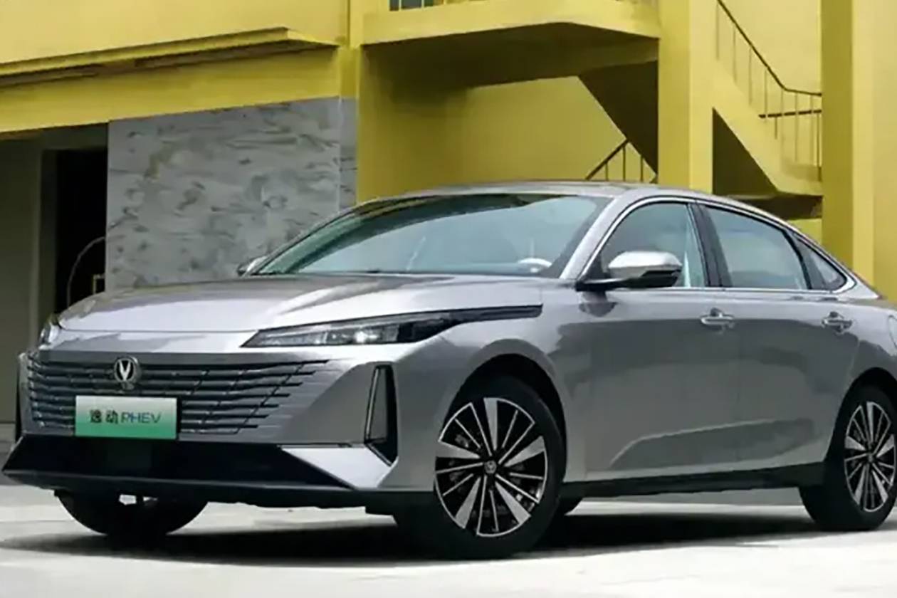 小米汽車新專利曝光，前保險杠風(fēng)道設(shè)計將提升操控性能！