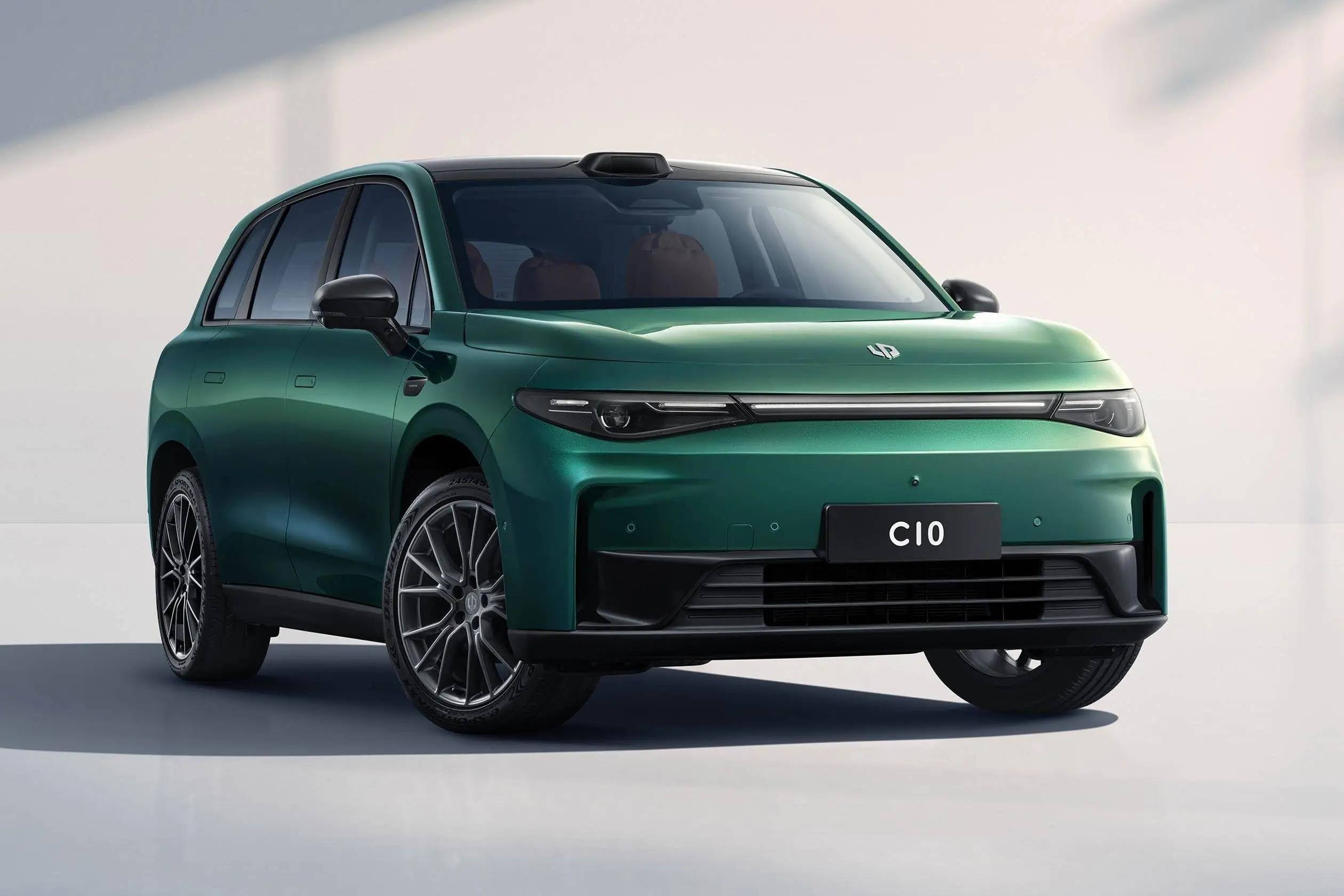 2026款零跑C10售12.28万元起，性价比爆棚！