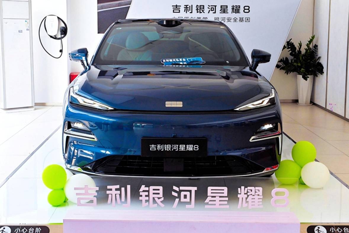 3款新车提前上市，极氪吉利合并，剑指比亚迪的定价权？