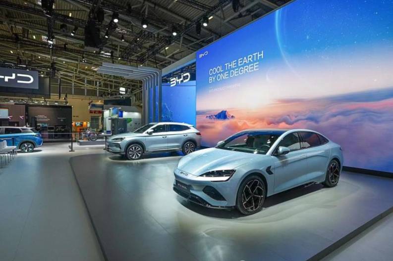 比亞迪汽車銷冠戰績背后:技術領先+全球破局雙引擎