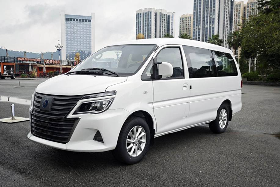 “回本利器”也玩多能源矩陣 菱智新能源新車型9.98萬起