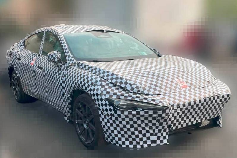 深藍全新轎車諜照 或命名深藍L05 起步價有望10萬內