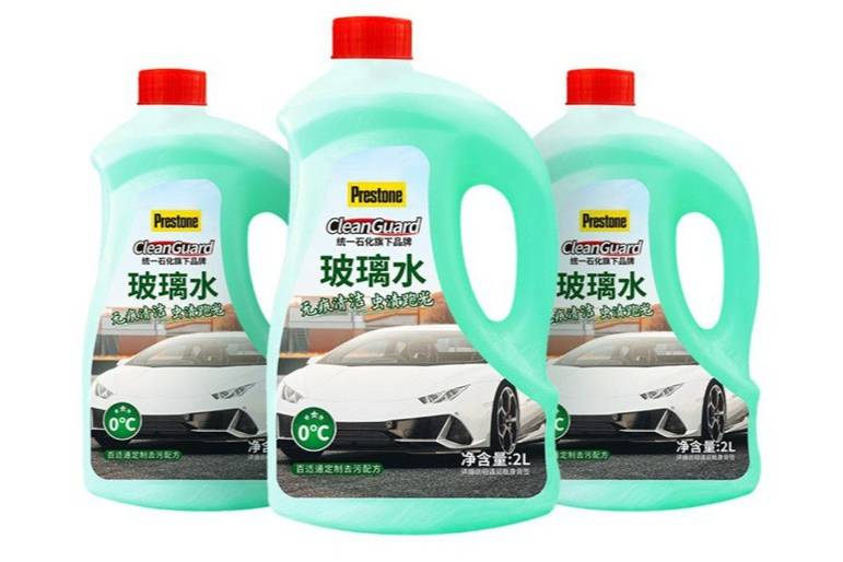 百適通與統(tǒng)一潤(rùn)滑聯(lián)名推出cleanguard玻璃水