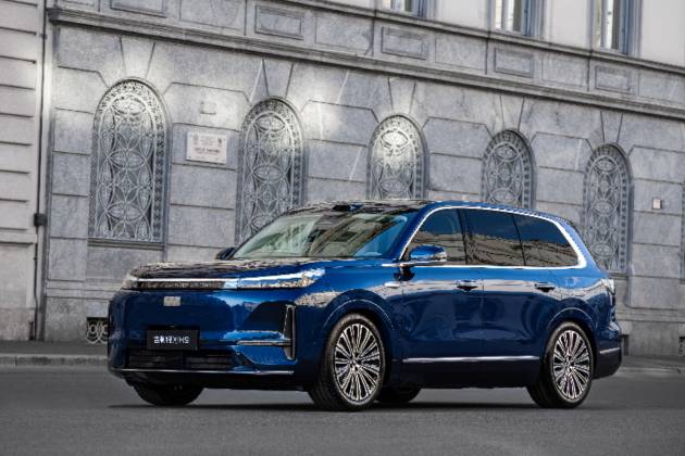 AI科技大六座旗舰SUV，吉利银河M9惊艳亮相米兰