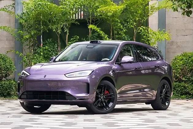 20万级SUV，问界新M5 UltraPK焕新Model Y
