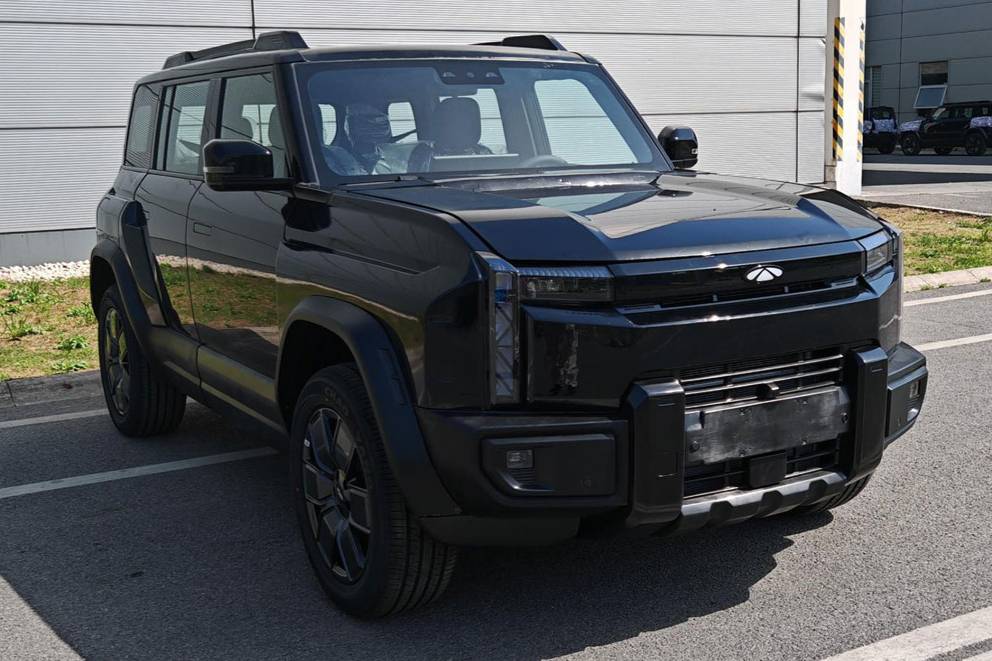 奇瑞X3L完成申報(bào)，該車(chē)可理解為“iCAR 03插電混動(dòng)版”
