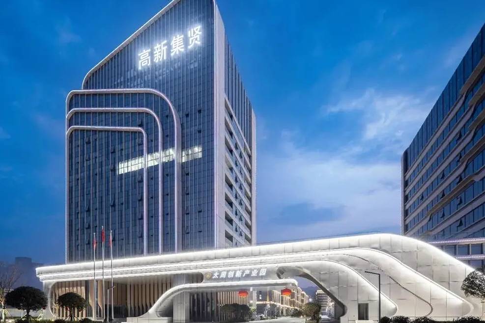 高新集賢園：新能源汽車產業(yè)帶動工業(yè)經濟迅猛增長