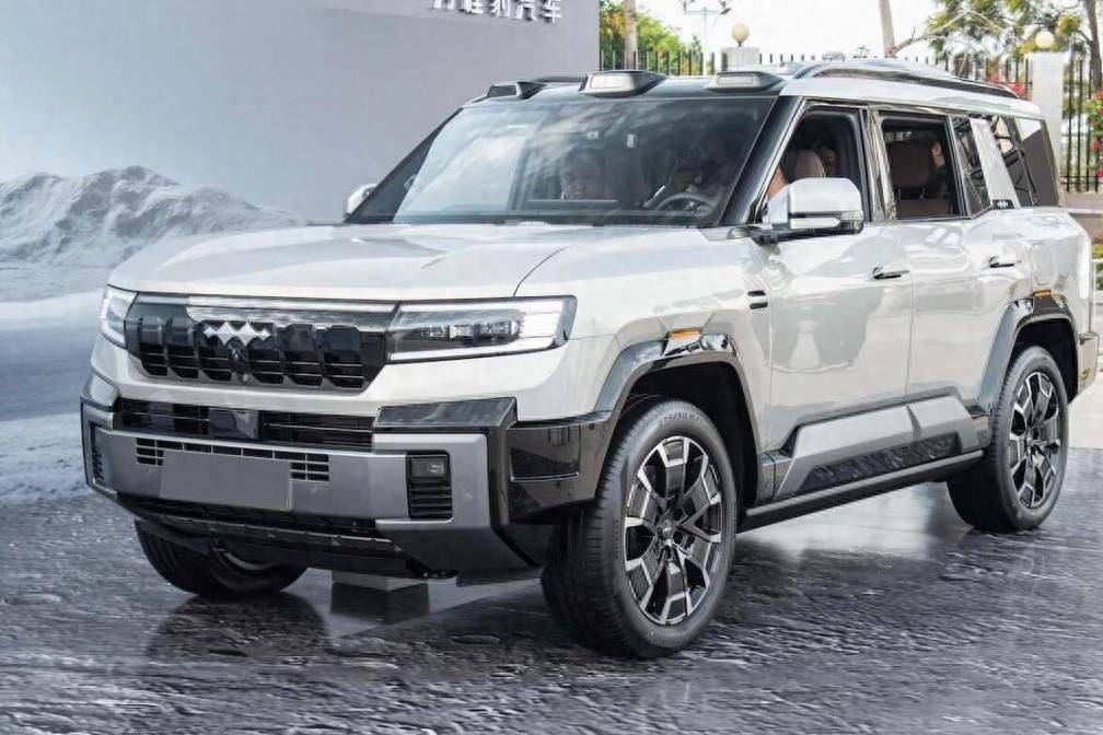 僅僅用18個(gè)月時(shí)間，方程豹汽車10萬臺(tái)交付達(dá)成，確實(shí)牛