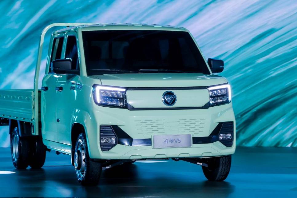 福田汽車發布“世界一流躍升戰略” 寬體重載小貨祥菱V5上市
