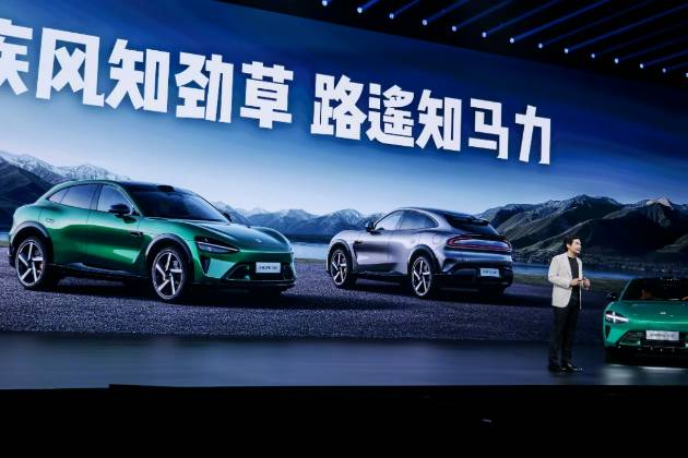 年輕人的第一臺“超跑SUV”，雷軍的雞湯還是香的