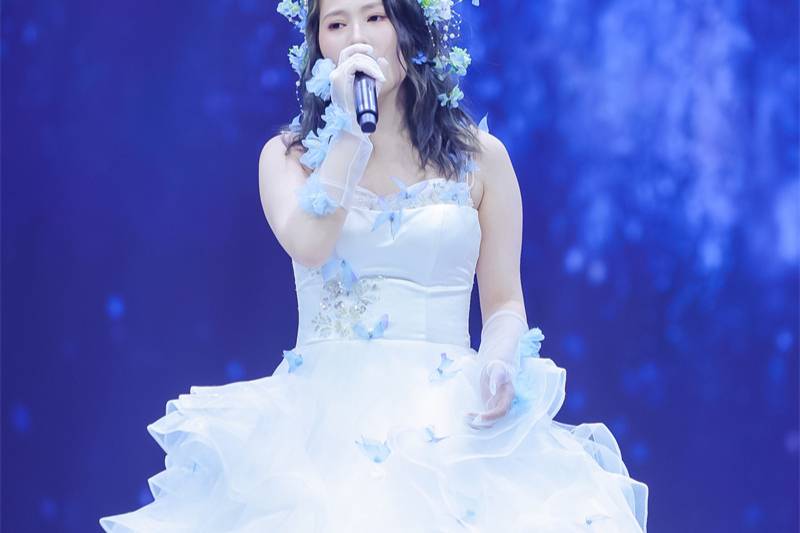 25年華語金曲盛典高光時刻：“水木精靈” 王炫梓妍深情獻(xiàn)唱