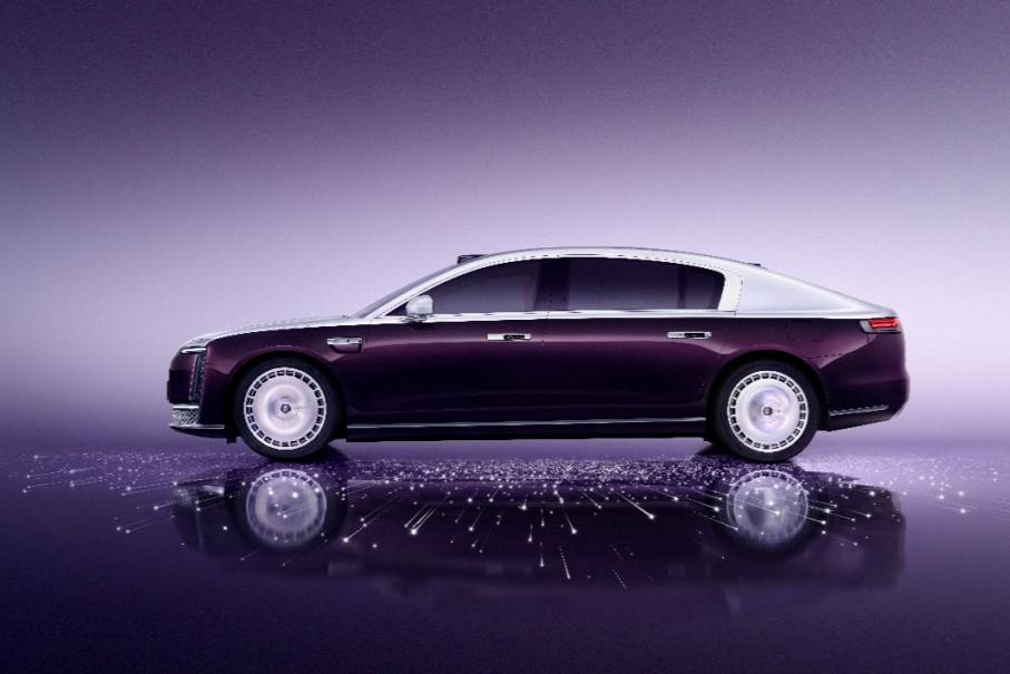 尊界S800：百萬級國產(chǎn)豪車的破局者，還是自嗨玩家？