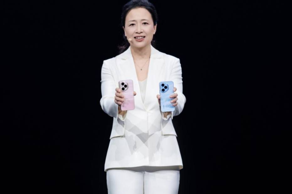以創新重塑中端機!榮耀400系列發布,CE0李健定調未來