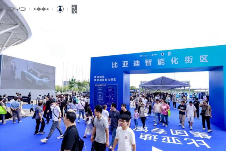 2025粵港澳大灣區(qū)車展，比亞迪閃耀灣區(qū)