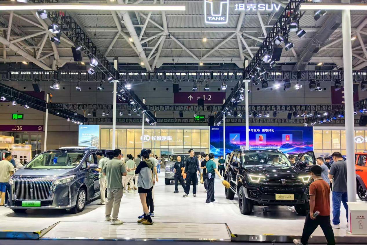 魏牌「雙山」亮相粵港澳大灣區(qū)車展