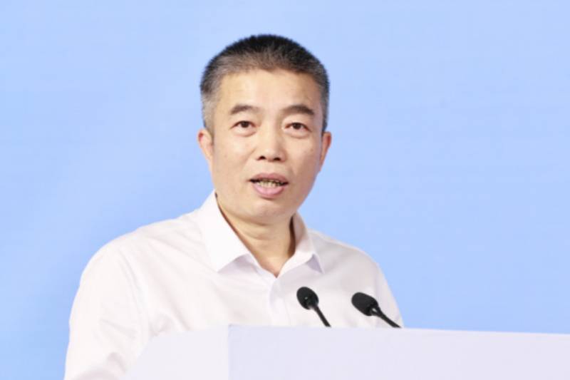 羅俊杰：以“四化”引領(lǐng)專用汽車與應(yīng)急產(chǎn)業(yè)高質(zhì)量發(fā)展
