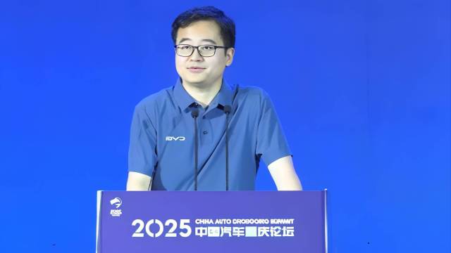 比亚迪李云飞：要忙在正道上，反对拉踩