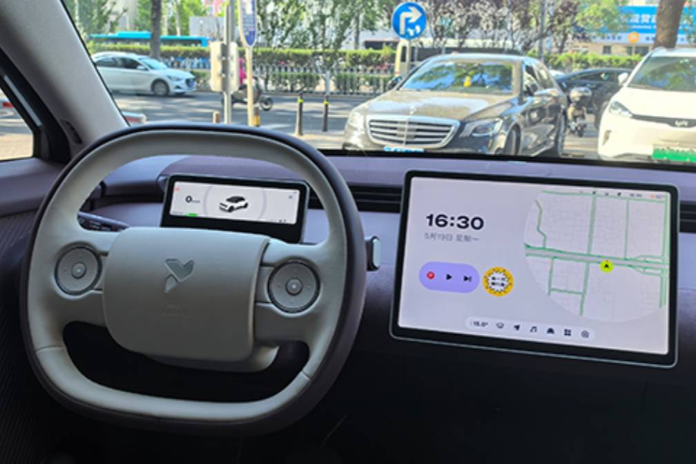智能車機評測：2025款firefly螢火蟲
