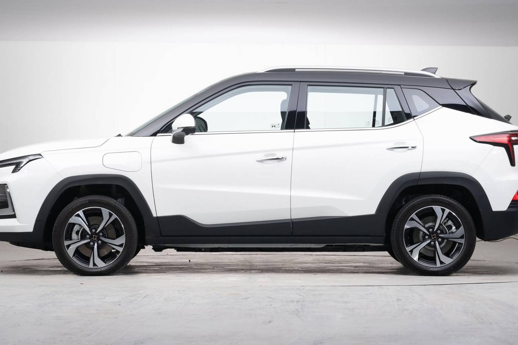 思皓 E40X：新一代智能纯电 SUV 的魅力​