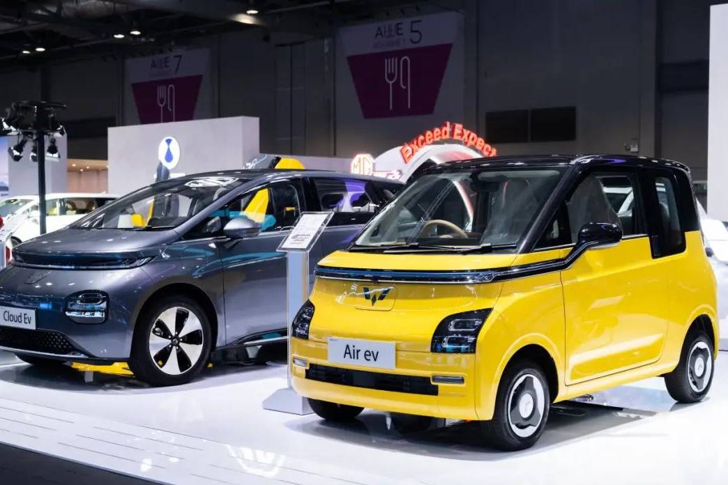 上汽通用五菱電智汽車閃耀2025香港車博會