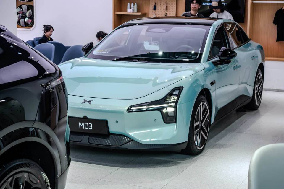 試駕小鵬MONA M03 Max：智能、舒適直接饞哭老車主？
