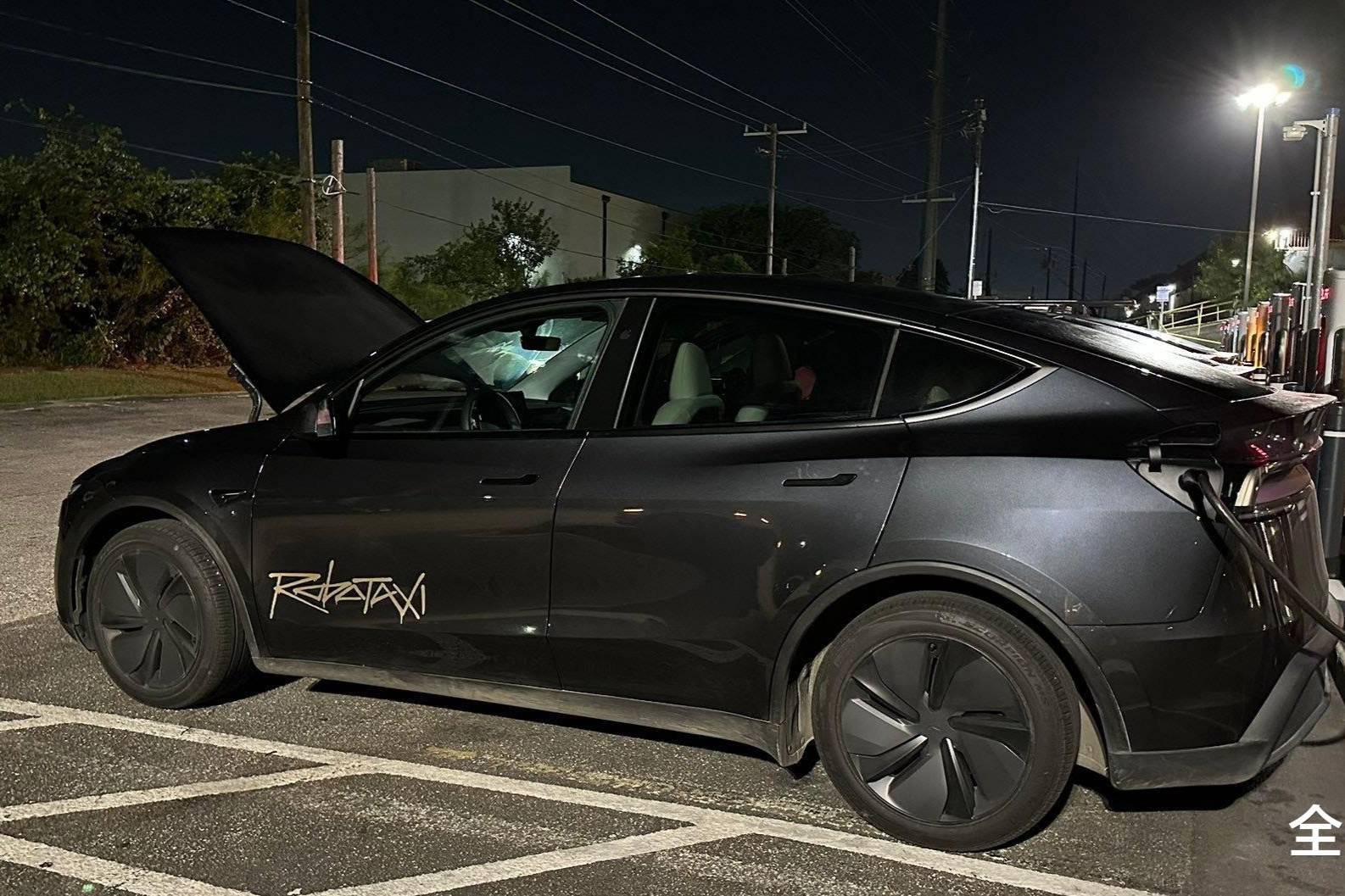 特斯拉 Robotaxi 實車圖曝光！于6月22日開啟試運營