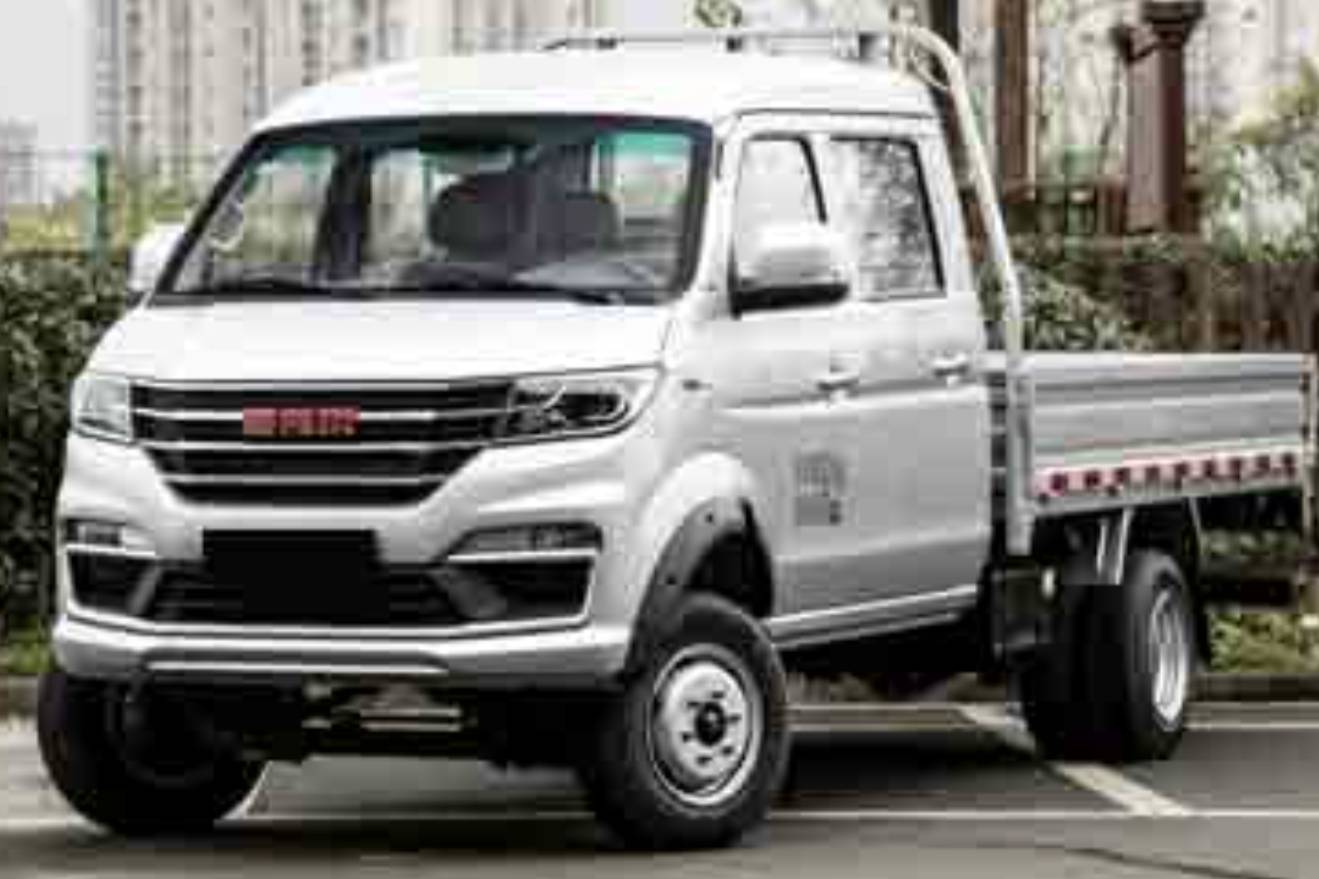 鑫卡 T52 PLUS：實(shí)力與性價(jià)比兼具的微卡?