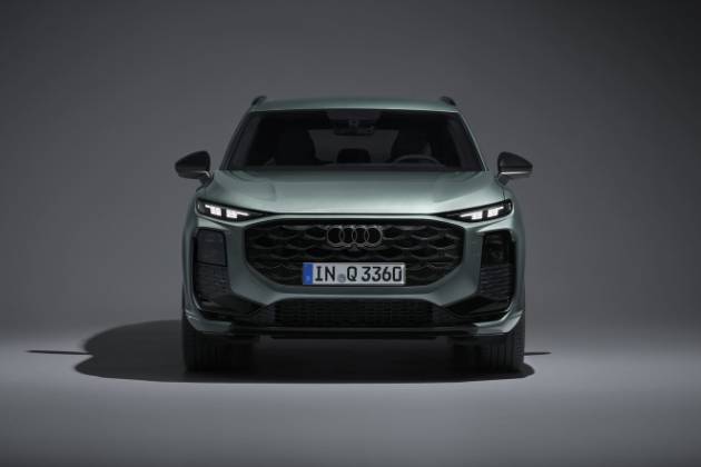 新奧迪Q3發(fā)布，120km純電續(xù)航+Micro-LED大燈