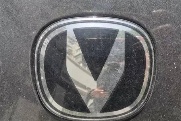 長(zhǎng)安汽車(chē):車(chē)身多處鼓包生銹,沈陽(yáng)車(chē)主苦不堪言