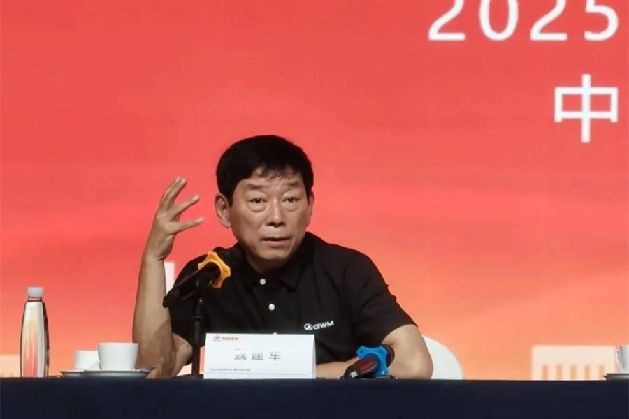 喊話“車圈恒大”后，魏建軍再發聲